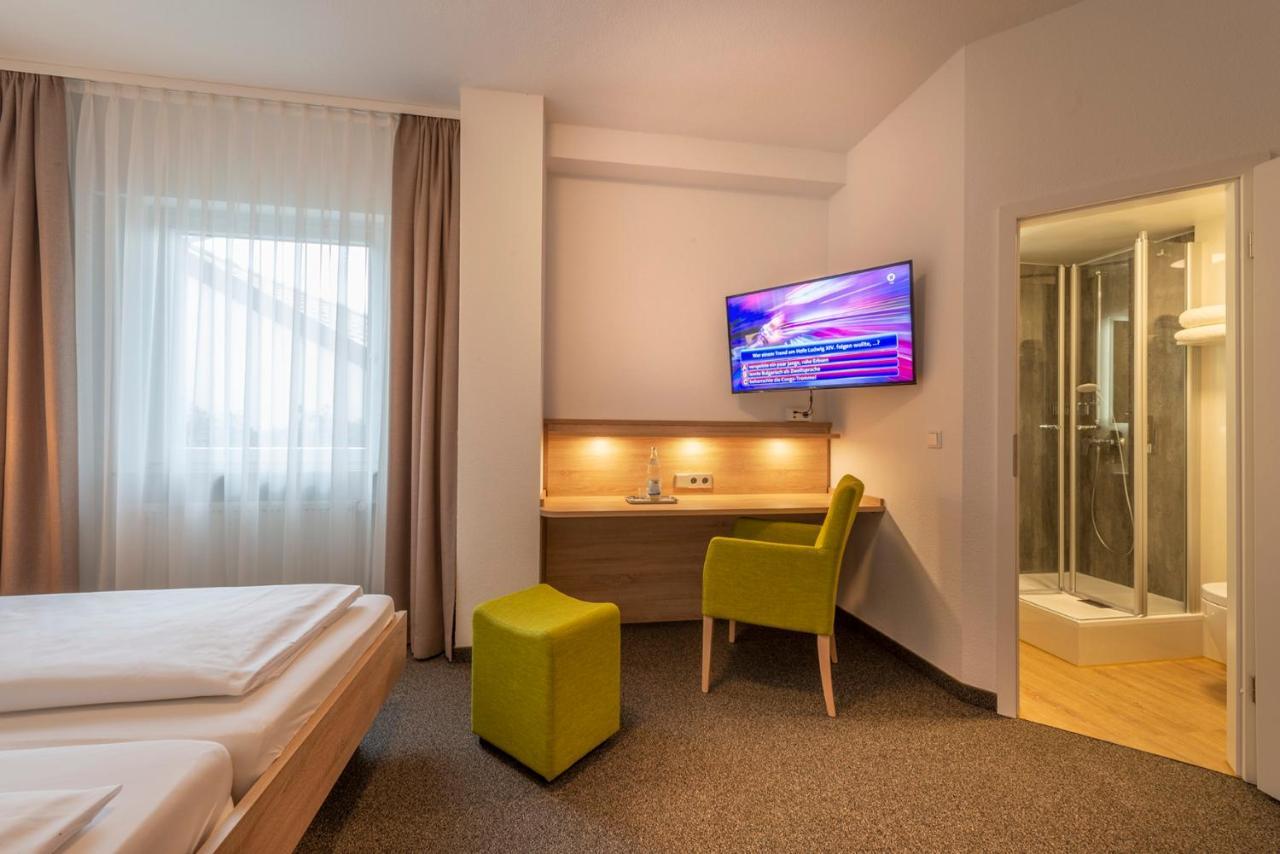 Hotel Gasthof Zum Roessle Heilbronn Eksteriør bilde