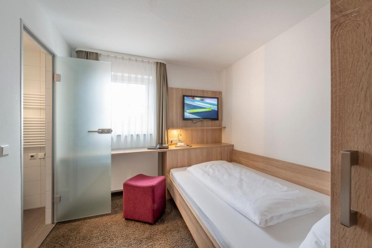 Hotel Gasthof Zum Roessle Heilbronn Eksteriør bilde