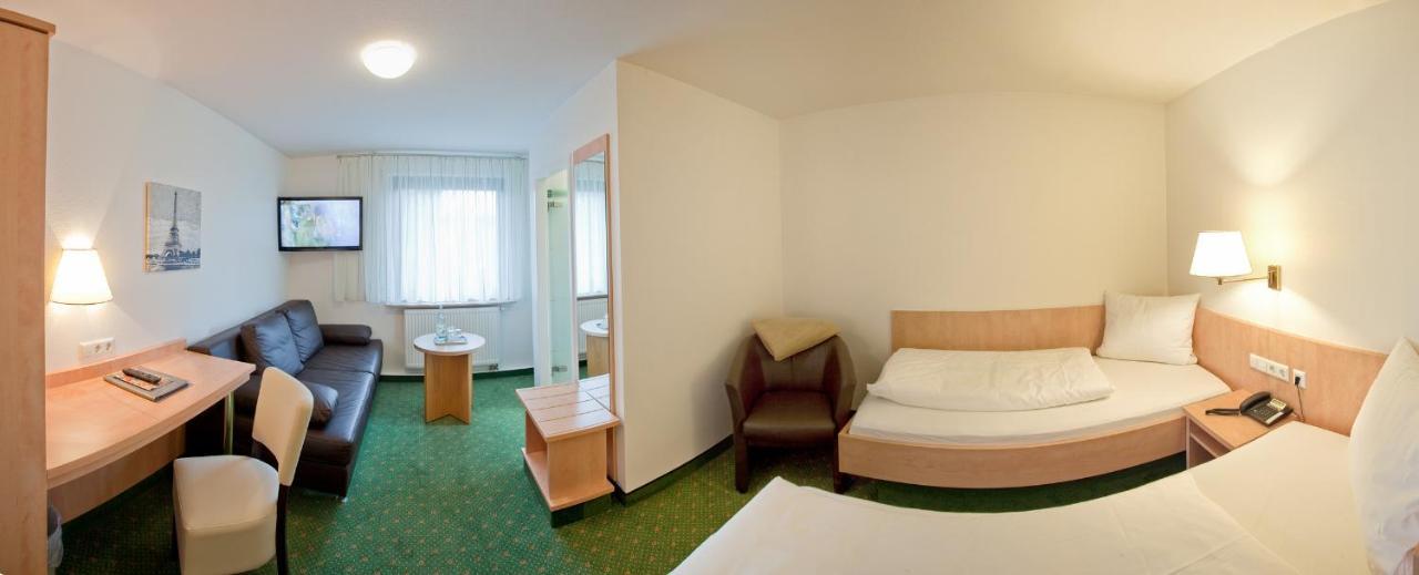 Hotel Gasthof Zum Roessle Heilbronn Eksteriør bilde