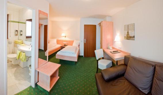 Hotel Gasthof Zum Roessle Heilbronn Eksteriør bilde